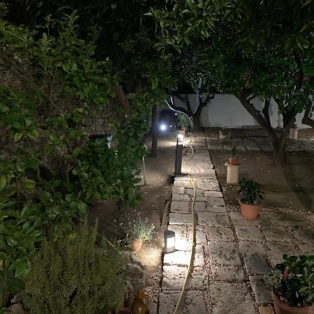 Dimora Le Zagare Apartment Остуни Екстериор снимка